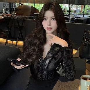 常规/加绒花边V领蕾丝打底衫女内搭秋冬新款轻熟风御姐长袖上衣女