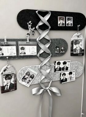 痛墙展示!小卡小说周边收藏展示毛毡布展板明信片照片墙照片免打