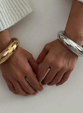 素圈手镯欧美跨境饰品女个性夸张设计感光面合金手环开口手饰