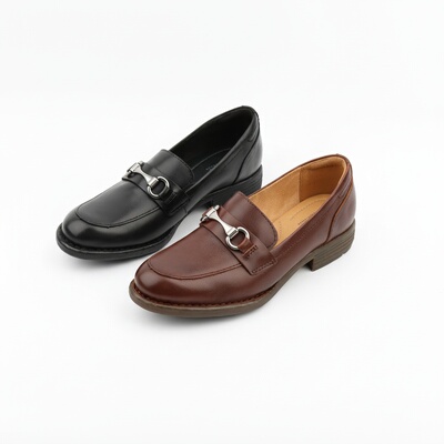 英伦马衔扣头层牛皮乐福鞋女