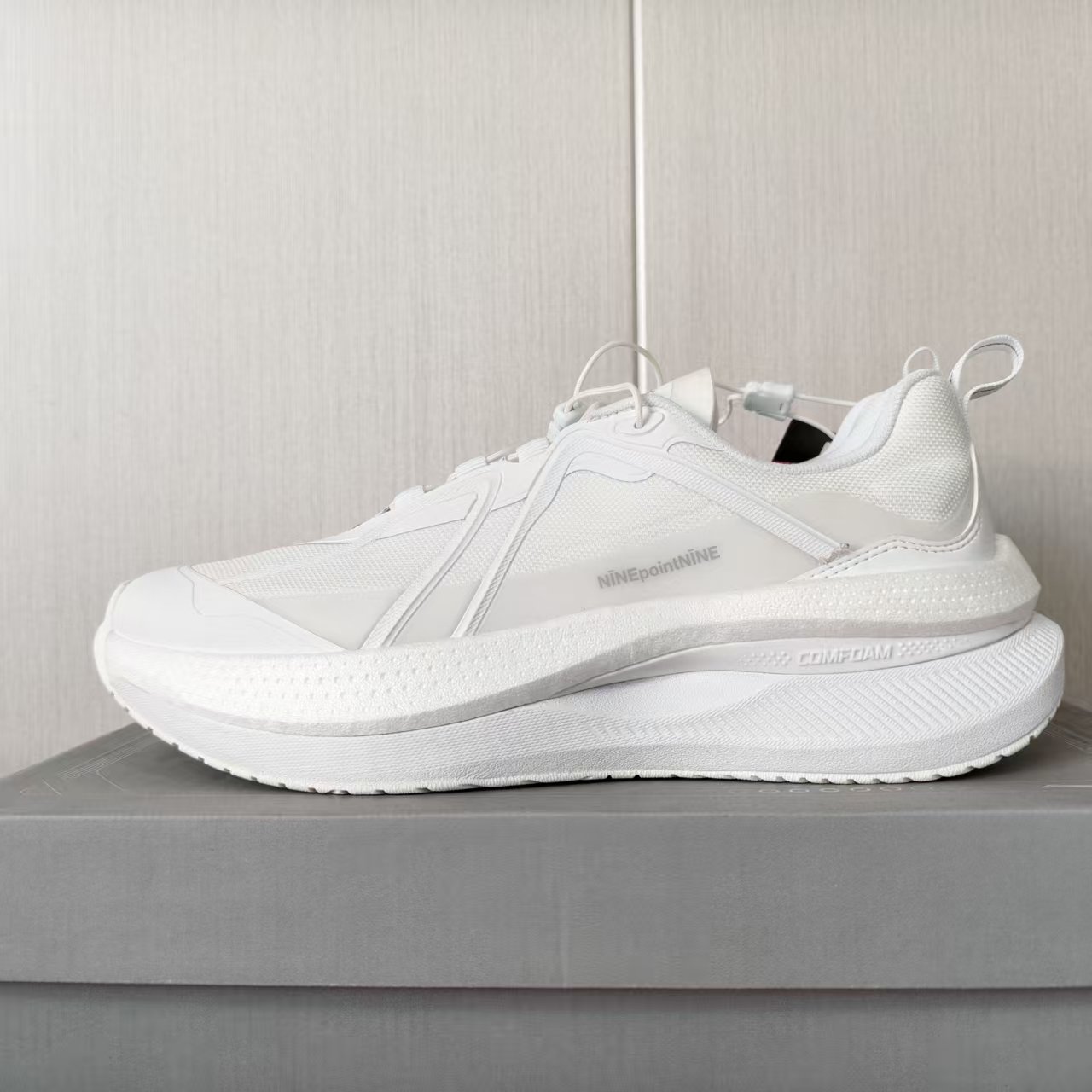 李宁运动休闲鞋男款网面舒适运动潮流时尚跑步运动鞋AGLU329