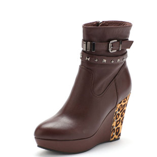 大码真皮短靴子女冬棕色牛皮圆头厚底水台超高坡跟拉链SS24S73903