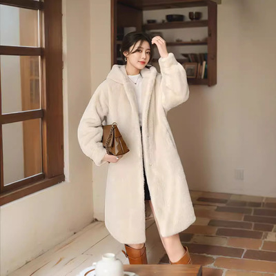 秋冬季皮草外套女新款加厚保暖连帽长款皮毛一体仿水貂绒大衣外套