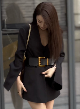 高级感气质西服开叉V领西装外套