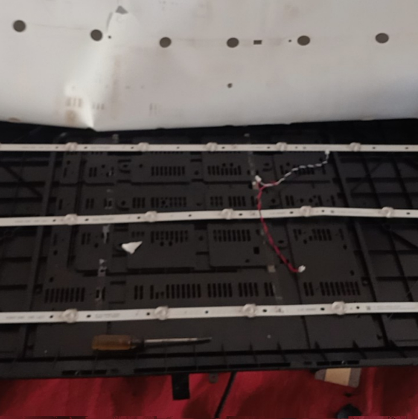 组装38寸HS.012.D3850801-3030AS 220930 2.01.D385012灯条背光