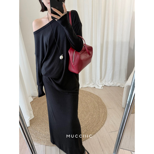 【8/8 20:00】MUCCHIC/斜肩针织tee半裙两件套