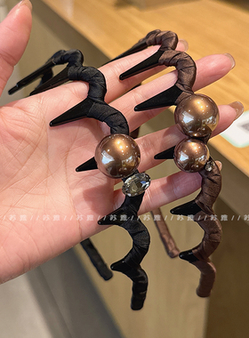 2025年新款波浪珍珠发箍女布艺缠绕带齿防滑发卡高颅顶外出头箍