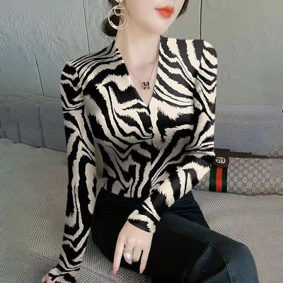 v领豹纹长袖女德绒加厚内搭小衫