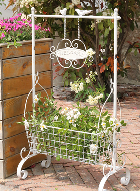 复古铁艺花架立架白色铁质店铺橱窗花篮架花筐架欢迎招牌置物花筐