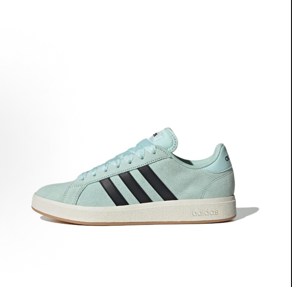 adidas 面包鞋 板鞋 防滑耐磨轻运动薄荷绿/黑色/汉玉白JR7077