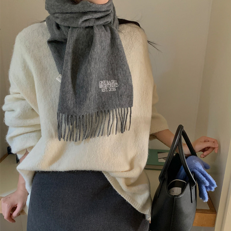 Deepsea深海 韩国字母刺绣100%纯羊毛围巾女冬季纯色氛围感围脖,服饰配件/皮带/帽子/围巾,围巾/丝巾/披肩,淘宝优惠券,粉丝福利购,淘宝优惠卷