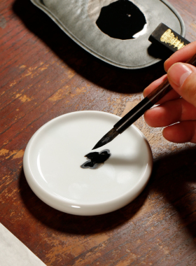 仿古釉白瓷笔掭 毛笔笔舔瓷砚瓷器墨块砚台墨碟书法用品文房四宝