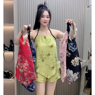 两件套睡衣家居服 国风复古缎面印花系带挂脖吊带背心女肚兜兜短裤