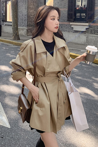 现货2022秋季新款赫本风短款风衣192- P120控198图片