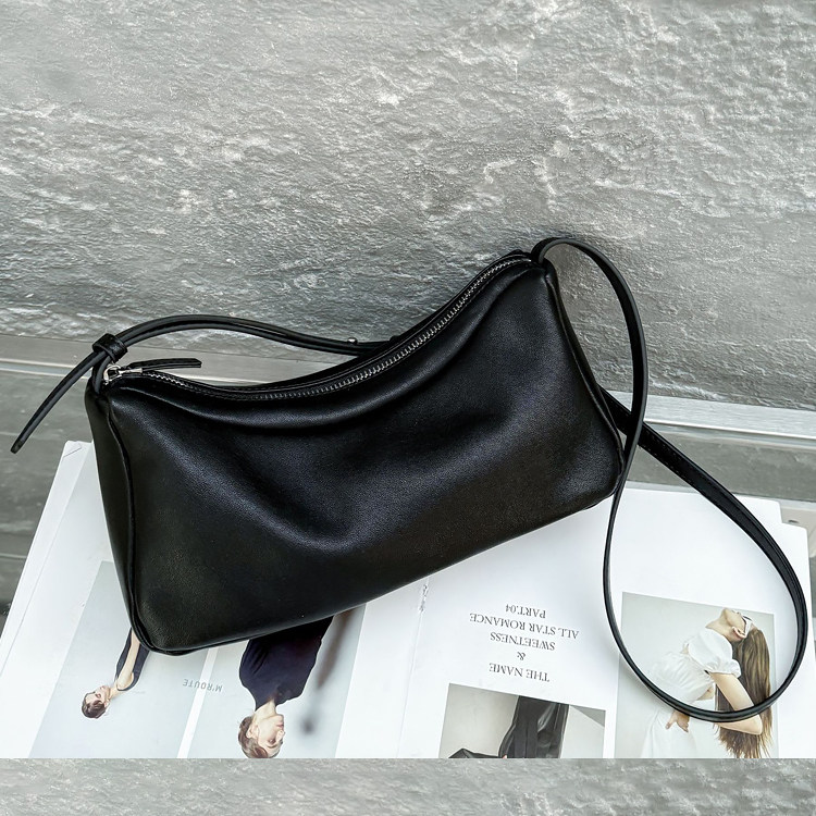 真皮女包头层牛皮斜挎包休闲时尚潮流单肩小挎包软牛皮百搭斜背包