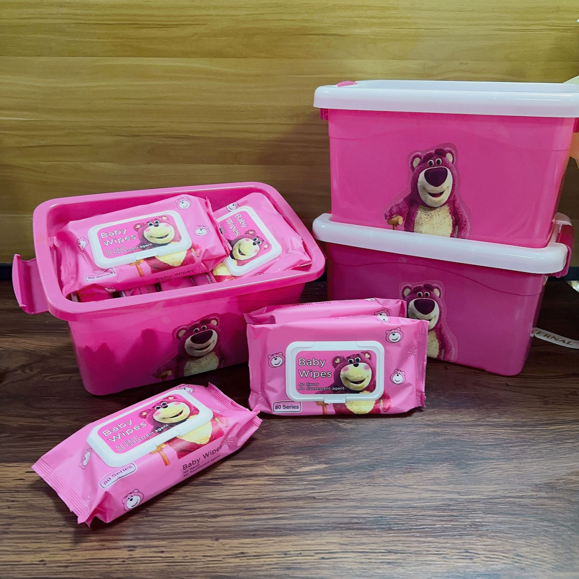 现货草莓熊婴儿手口湿巾清洁湿纸巾,洗护清洁剂/卫生巾/纸/香薰,常规湿巾,淘宝优惠券,粉丝福利购,淘宝优惠卷