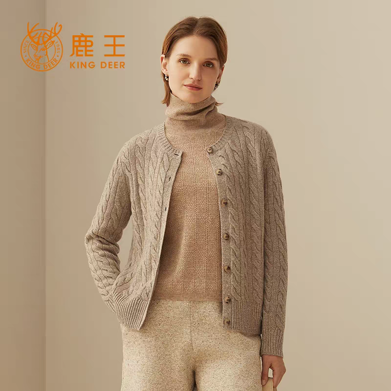 鹿王女士圆领扭花厚款纯山羊绒开衫百搭冬季新款保暖简约毛衣外套,女装/女士精品,羊绒衫,淘宝优惠券,粉丝福利购,淘宝优惠卷