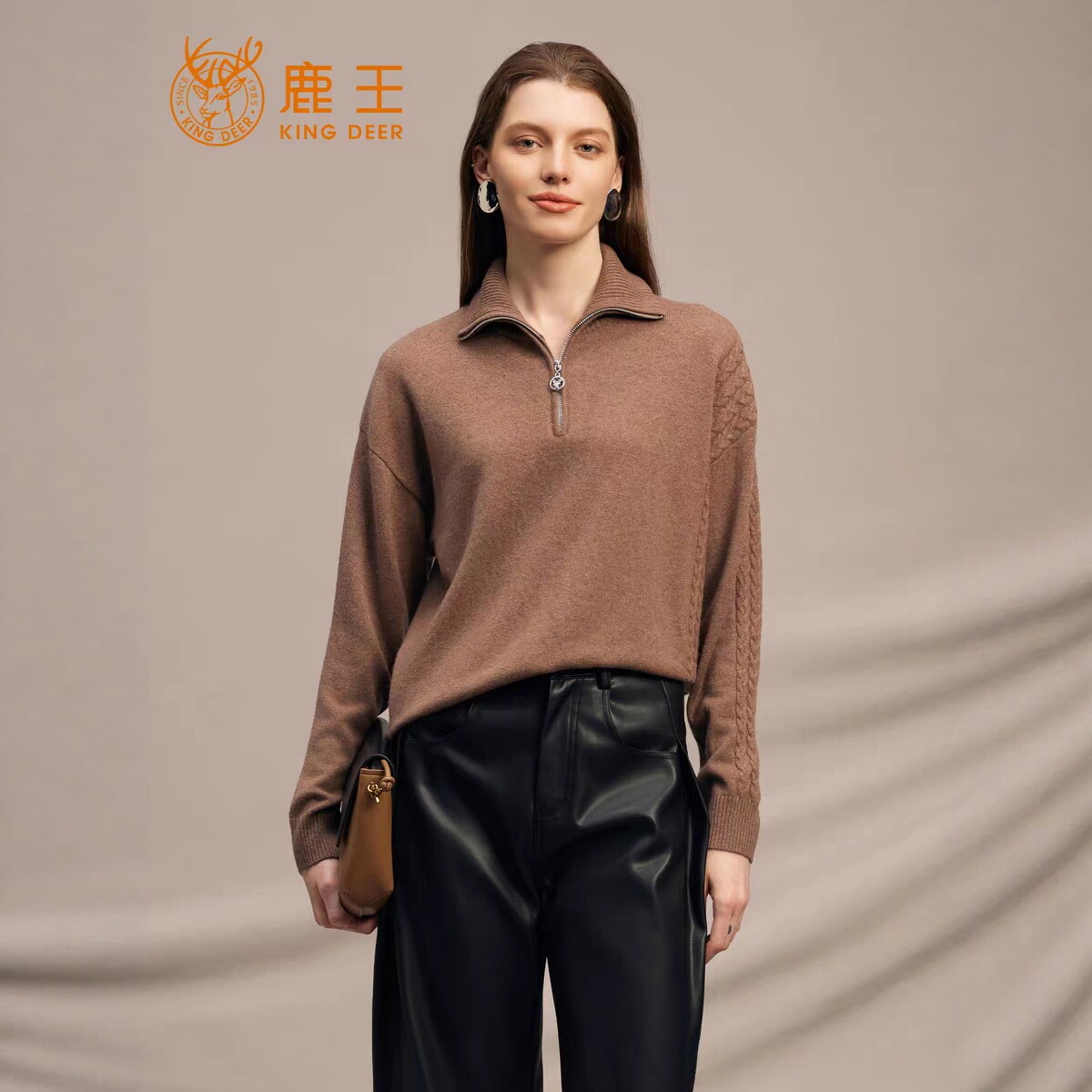 鹿王女半拉链高领山羊绒衫保暖