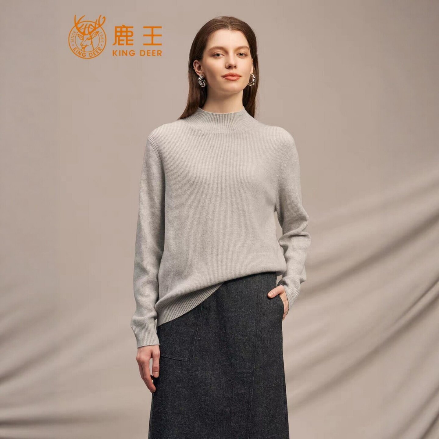 鹿王女纯山羊绒半高领保暖毛衣厚