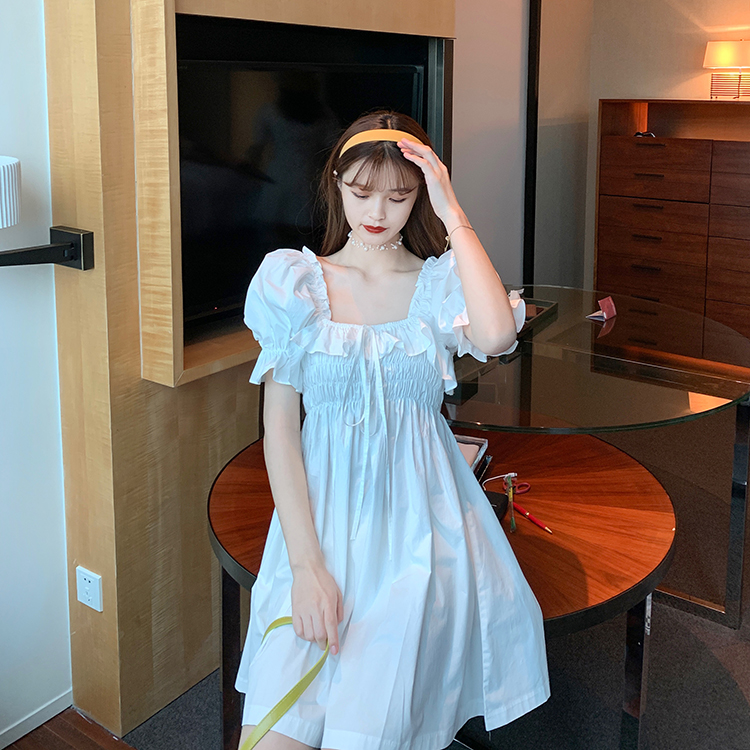 Real shot square neck dress women's French retro skirt with thin bubble sleeve and small black skirt