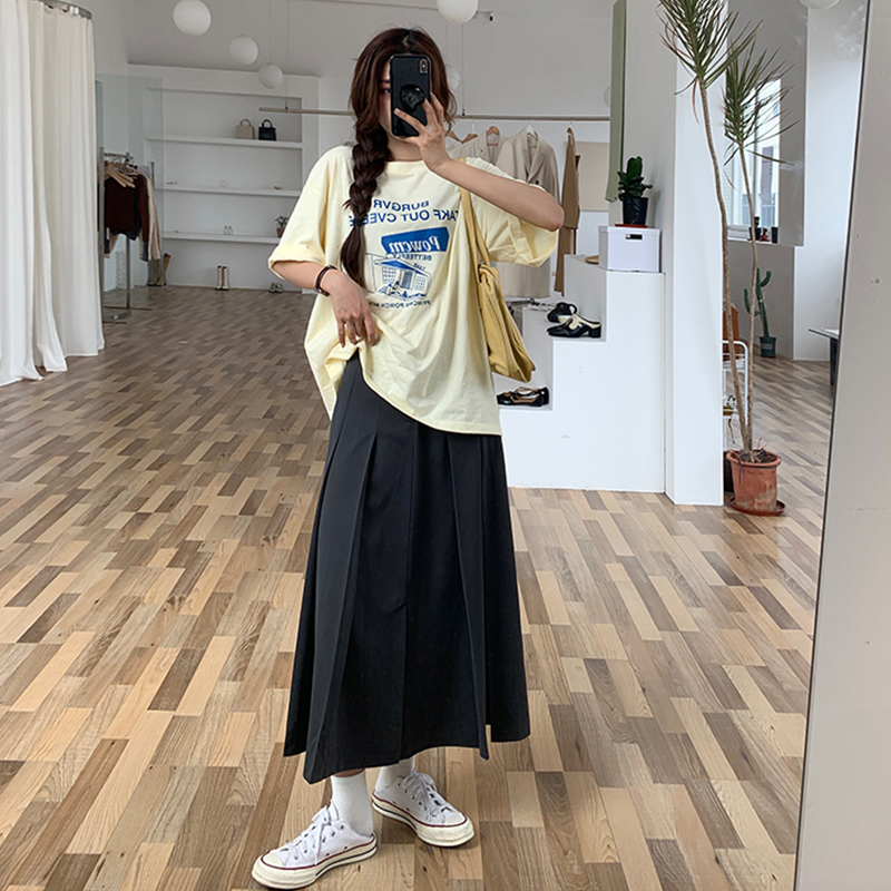 Real print short sleeve T-shirt two piece pleated skirt