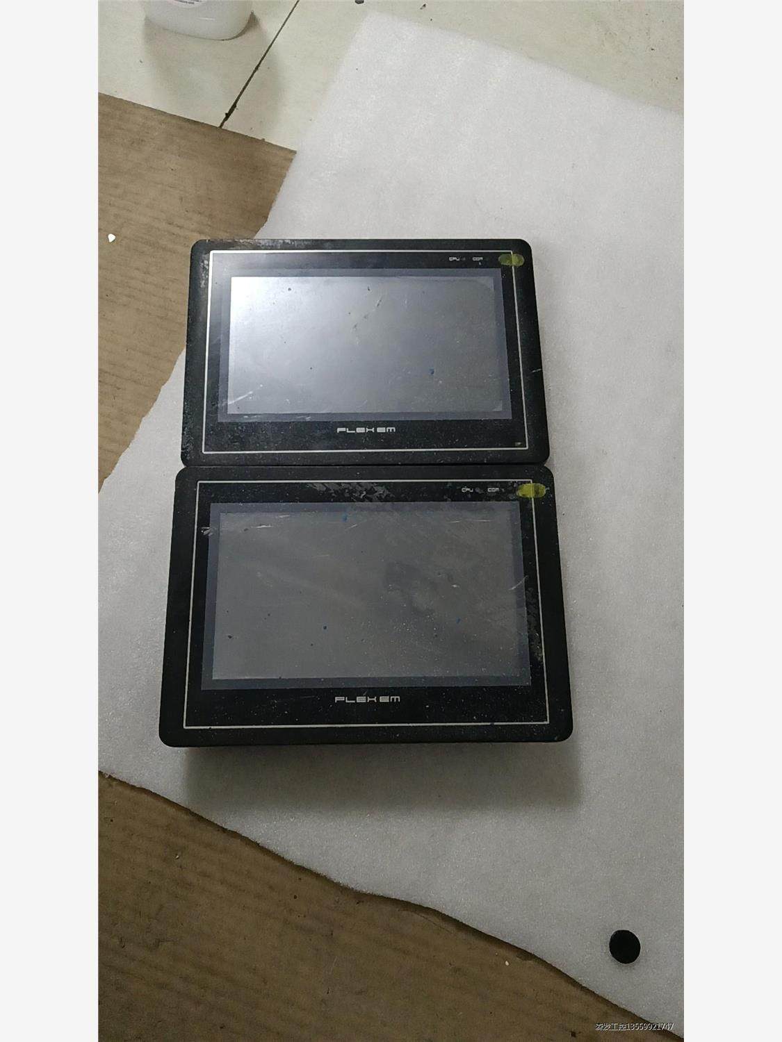 FLEHEM繁易触摸屏FE4070c-YP  二台 。