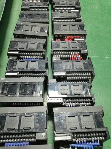 欧姆龙PLC CP2E-N40DT-D，实拍图，功能包好包邮