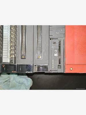 PLC三菱原装Q388.Q02UCPU，  QX41-S1，