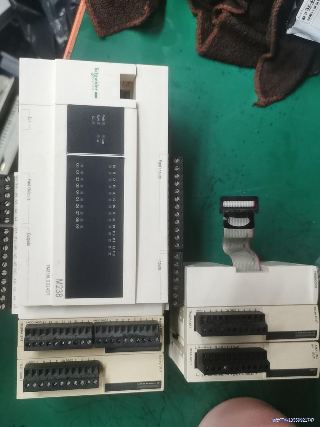 施耐德PLC、TM238LDD24DT、TM20RA16RT议价商品