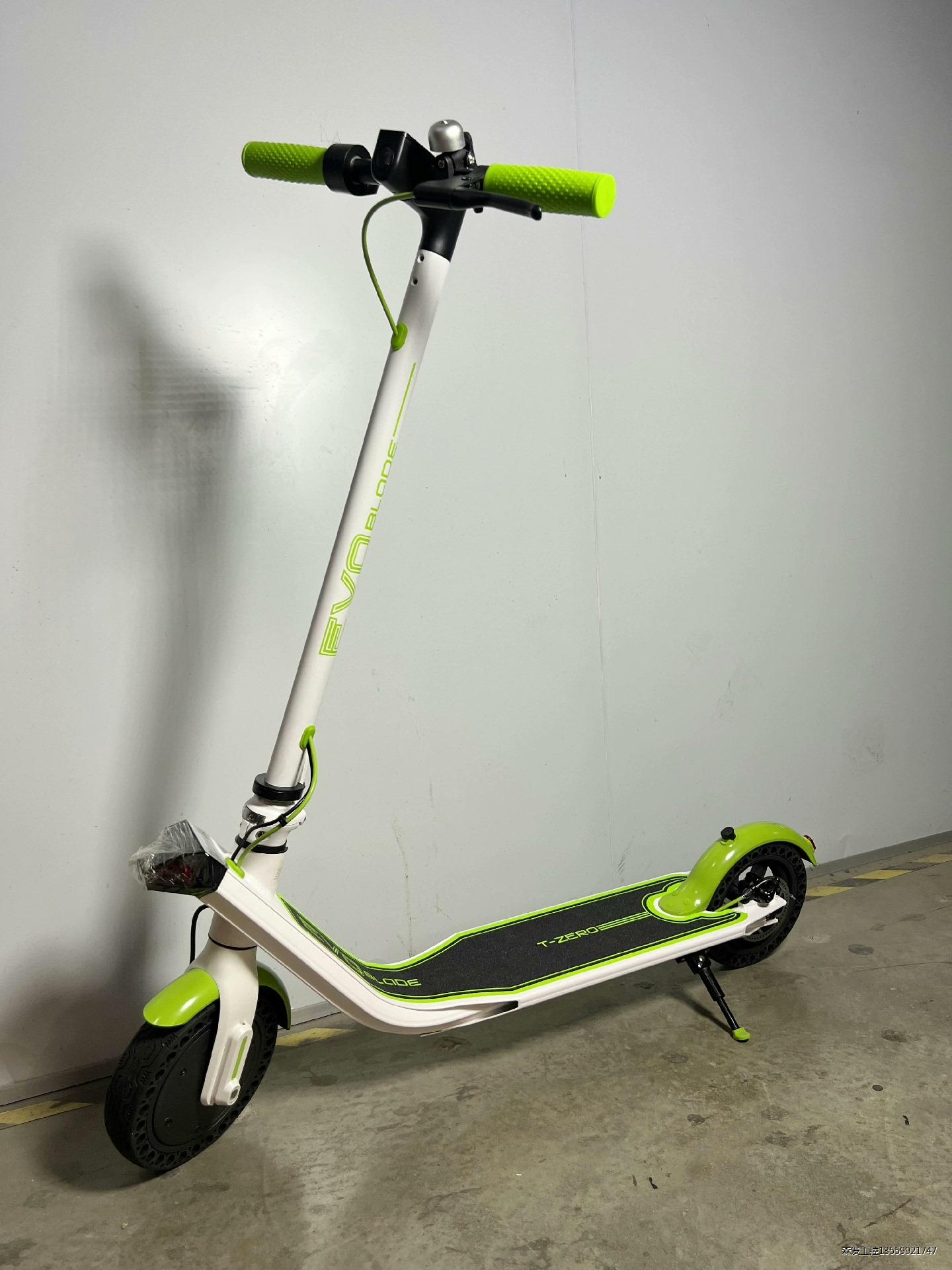 全新电动滑板车,8.5寸电动滑板车,成人电动滑板车,36V3