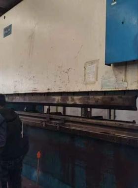 数控折弯机改造升级。老系统换新系统，CYBELEC CT12议价商品