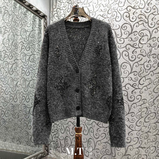 米兰小镇南油高版本欧货时尚亮片芒星V领纽扣宽松长袖针织开衫K14