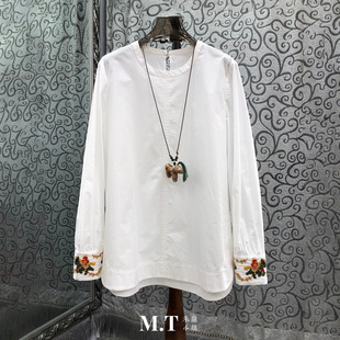 口金线刺绣小马香包挂件圆领上衣L25 复古袖 米兰小镇南油高版 中式