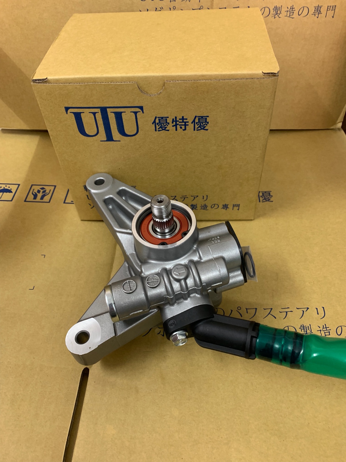 适用本田雅阁3.0CM6思域CRV奥德赛艾力绅 歌诗图方向机转向助力泵