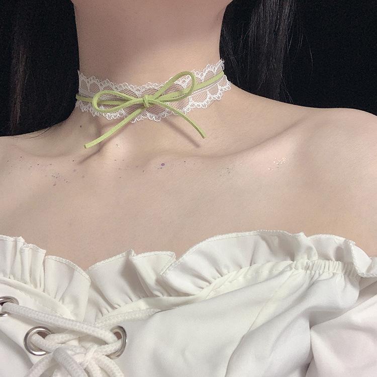 森系软妹饰品绿色颈带桃心蝴蝶结图片