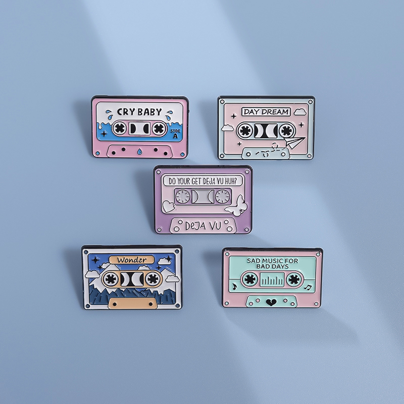 复古磁带电视机胸针个性怀旧音乐磁带徽章日系卡通背包装饰勋章