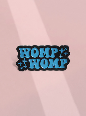 卡通蓝色英文单词金属胸针男女学生背包衣服服饰笔袋挂件装饰徽章