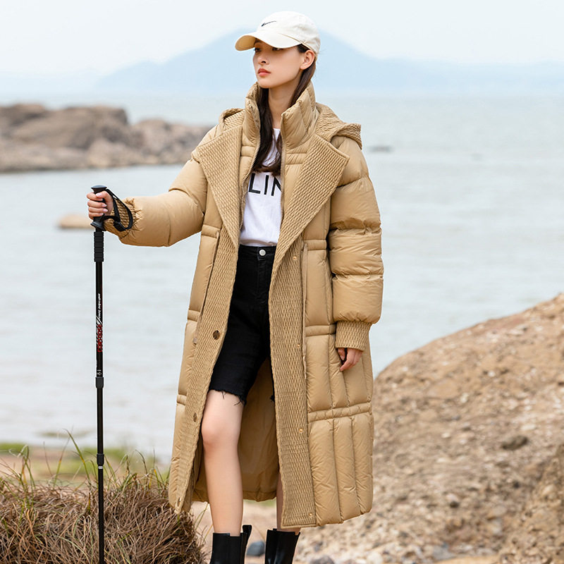2023年冬季新款连帽超厚95白鸭绒加厚羽绒服女长款过膝时尚