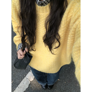 韩系慵懒菠萝纹黄色圆领套头毛衣女秋冬新款宽松针织衫多巴胺上衣