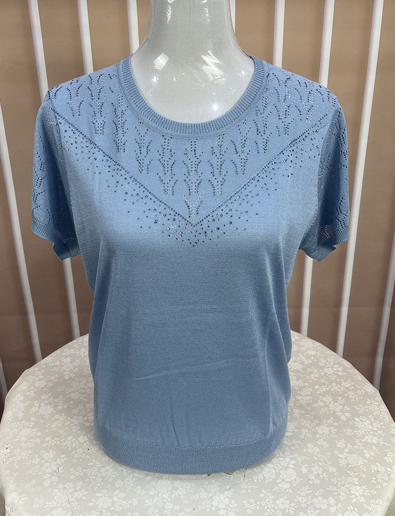 妈妈薄款冰丝短袖t恤2025夏装新款中年女上衣高贵针织加肥加大衫