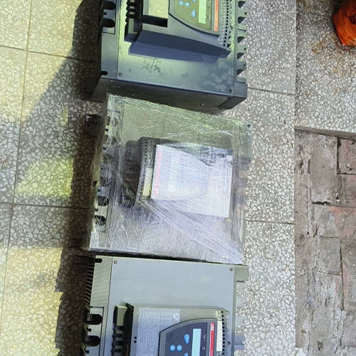 ABB软启动三台。PST300-600-70，90~200k