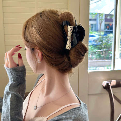 甜雅少女白色蝴蝶结波点抓夹