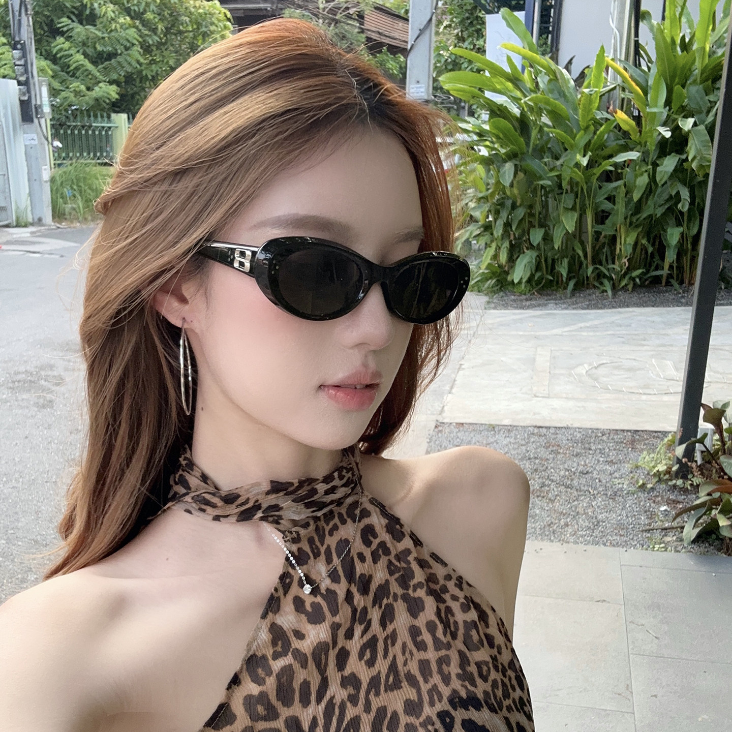 【蜜桃茶】烟熏小猫 复古猫眼黑框太阳眼镜女高级感时髦辣妹墨镜