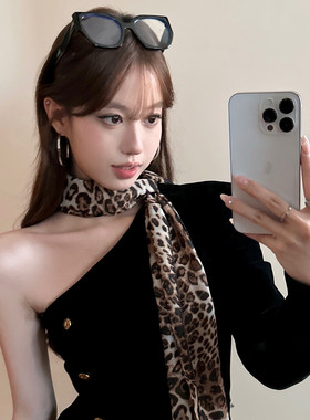 【蜜桃茶】半熟姐姐 时髦风长条豹纹丝巾女秋冬围脖飘带领巾围巾