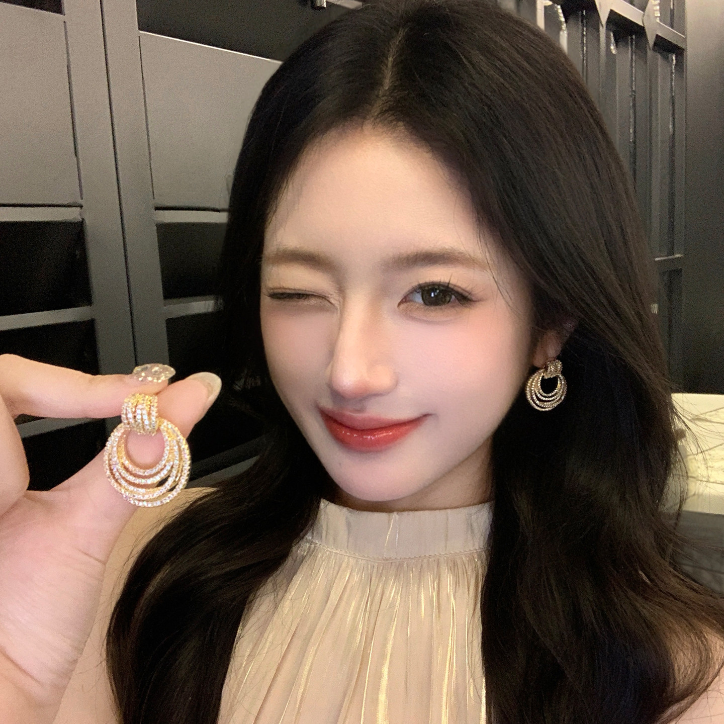 智系女神轻奢多层圈圈闪锆耳环图片