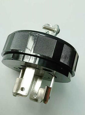 热销台湾引挂防松RK6420 20A250V4P引挂式旋转自锁电木插头黑色