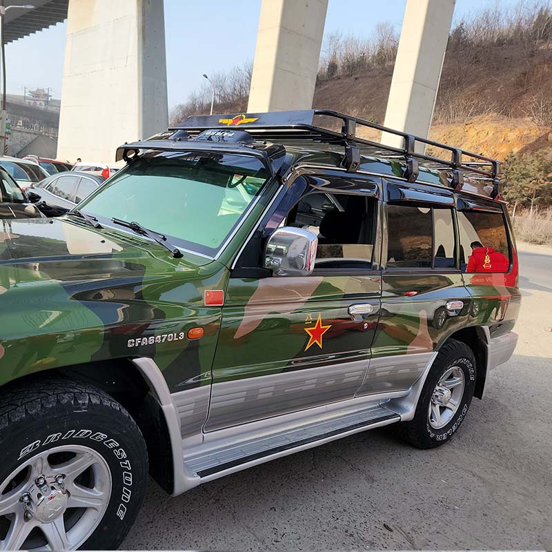 猎豹黑金刚行李架帕杰罗V31V32V33速腾奇兵猎豹Q6行李架顶框改装