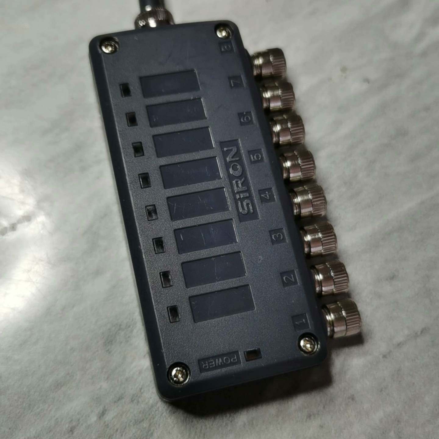 可维修SIRONH420-8-3000MMMI，胜蓝防水接线盒拖链线图片