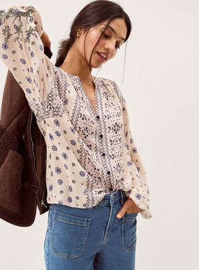 英国Monsoon代购 女装26春新款 英伦印花百搭长袖V领T恤衬衫上衣