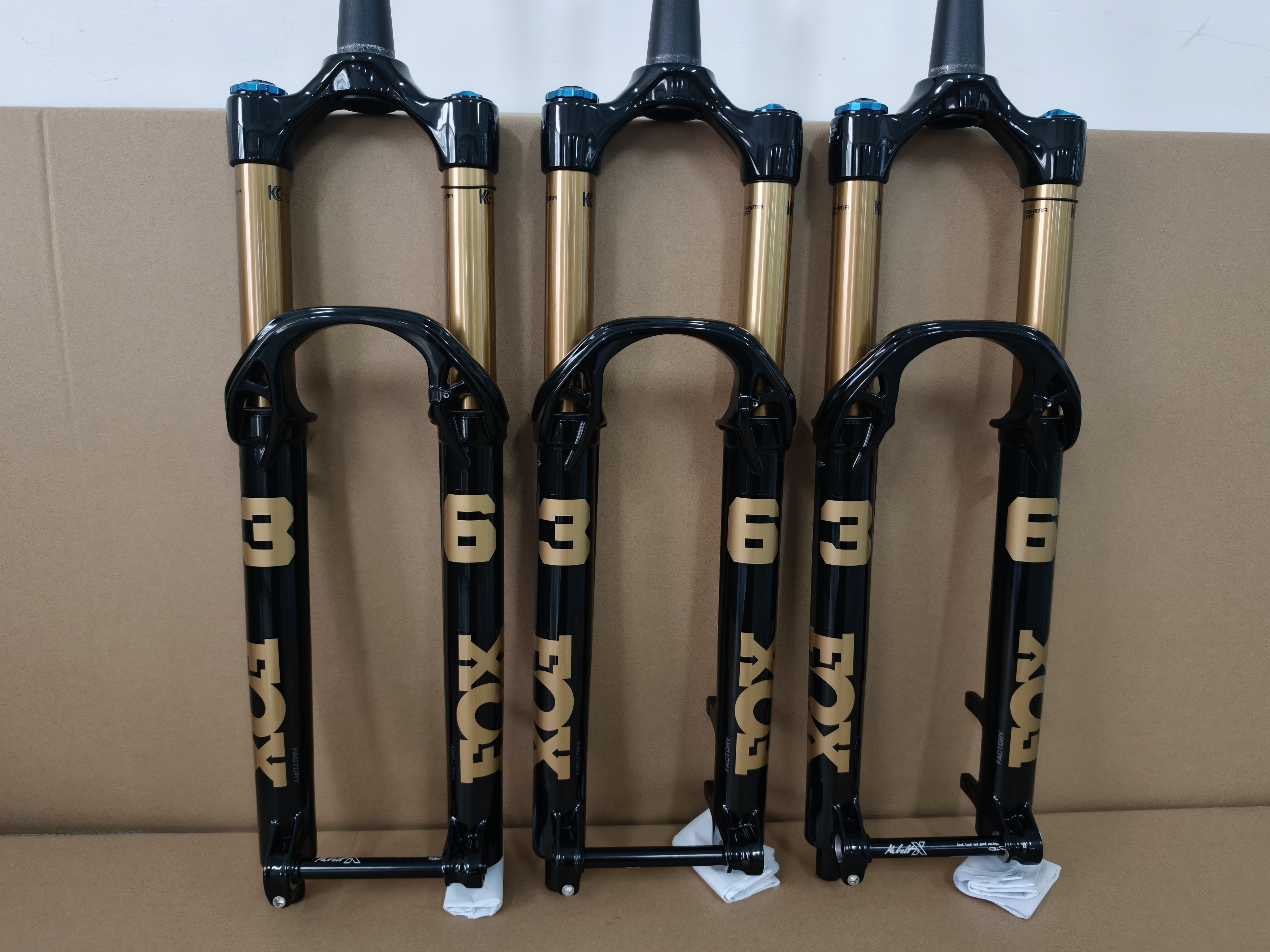 新款FOX32 34 36 38 40 275/29XC林道DHAM软尾超轻高强度避震前叉